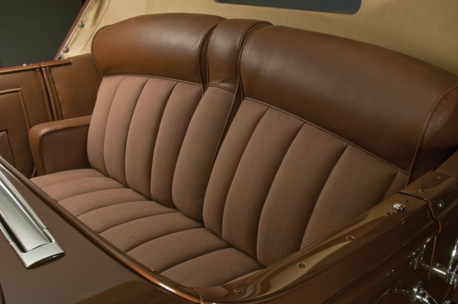  Lincoln Model K Double Windshield Phaeton 1932 года  (фото 13 из 19)